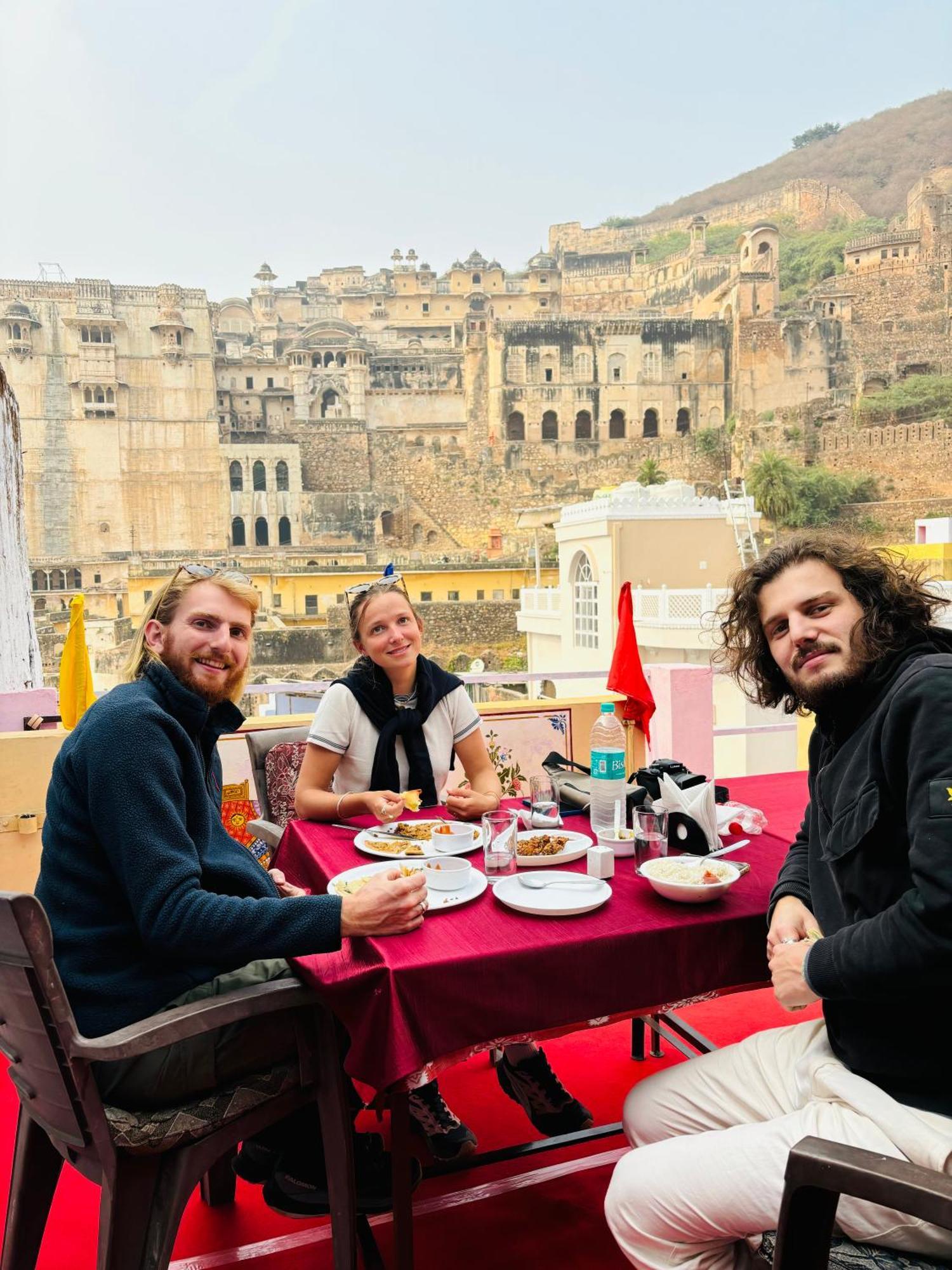 The Palace View Homestay & Restaurant Būndi Exterior foto